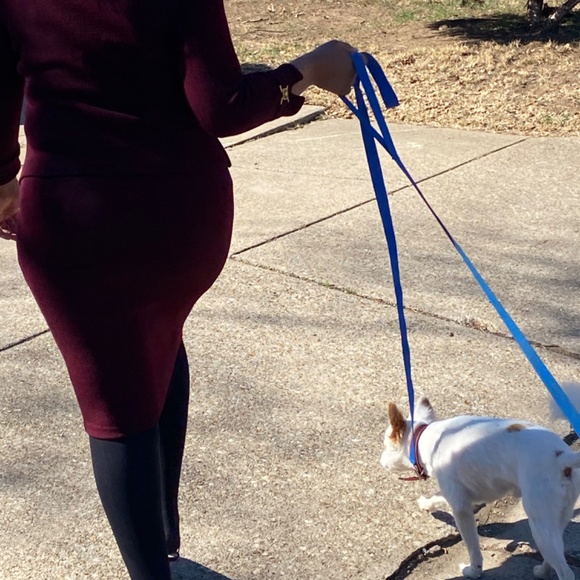 ST. JOHN skirt set. - Picture 13 of 14